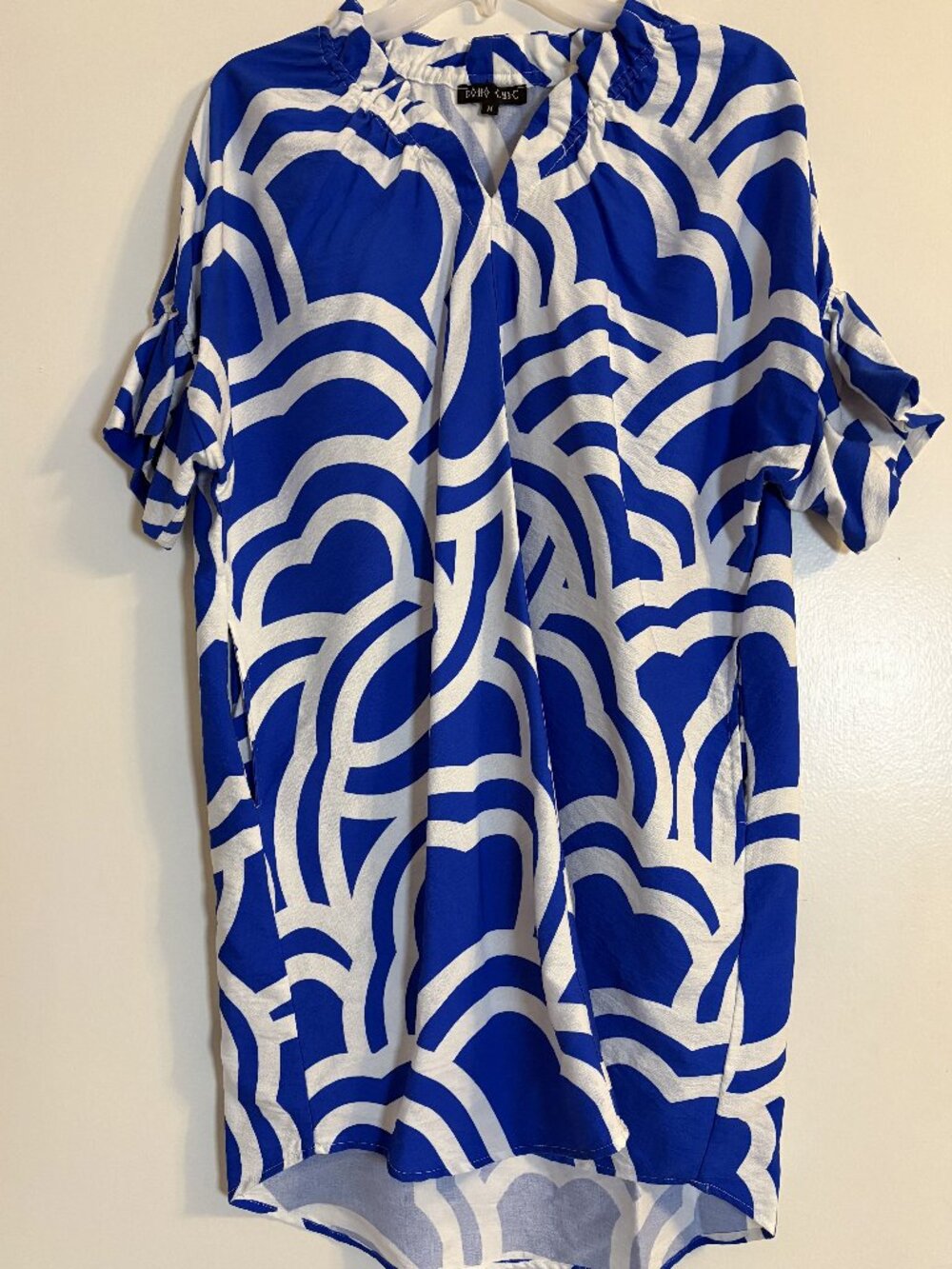 Boho Chic M Royal Blue Ivory Abstract Print Ruffle Sleeve V Neck Flowy Tunic